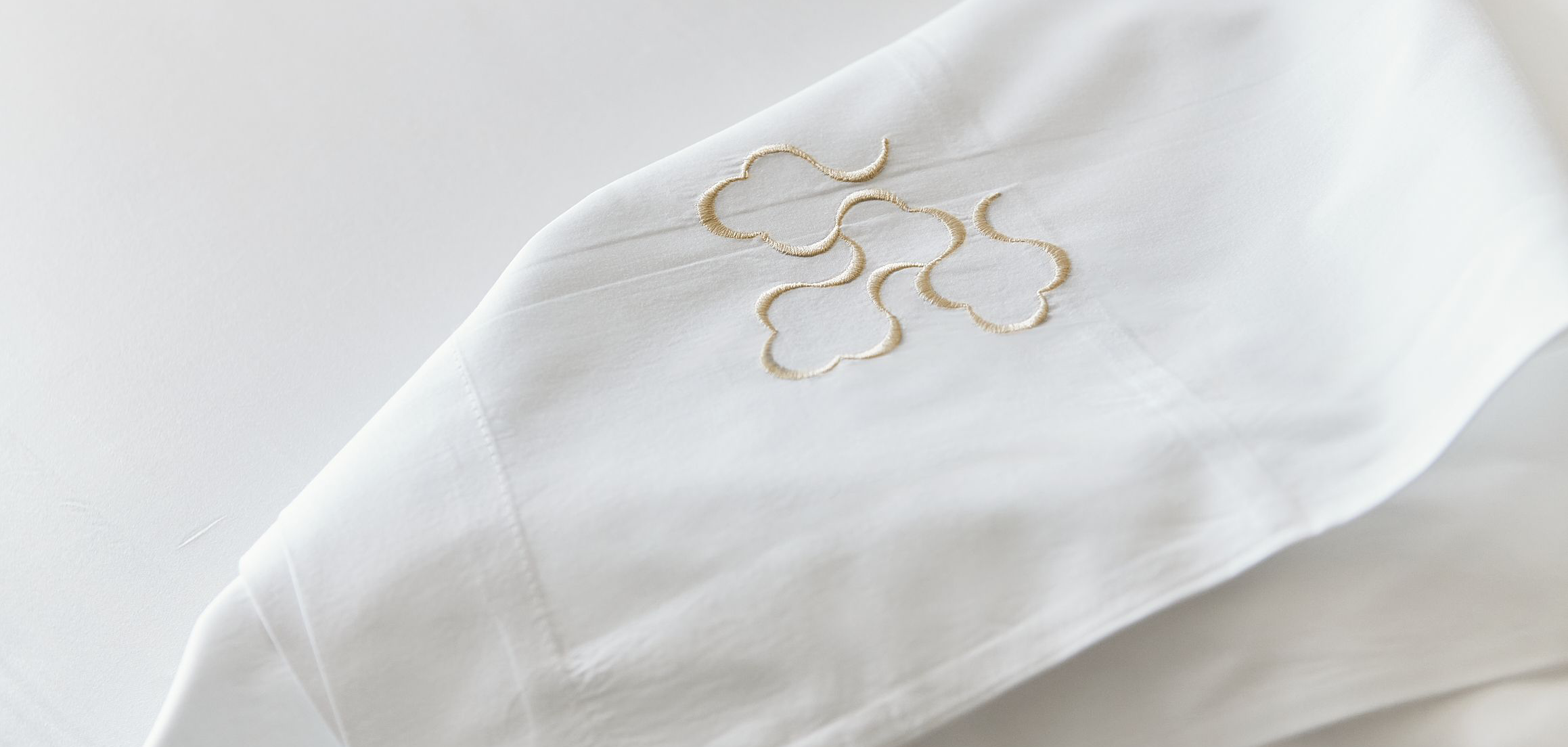 Jerusum 1870 bespoke linens for Crystal luxury cruises